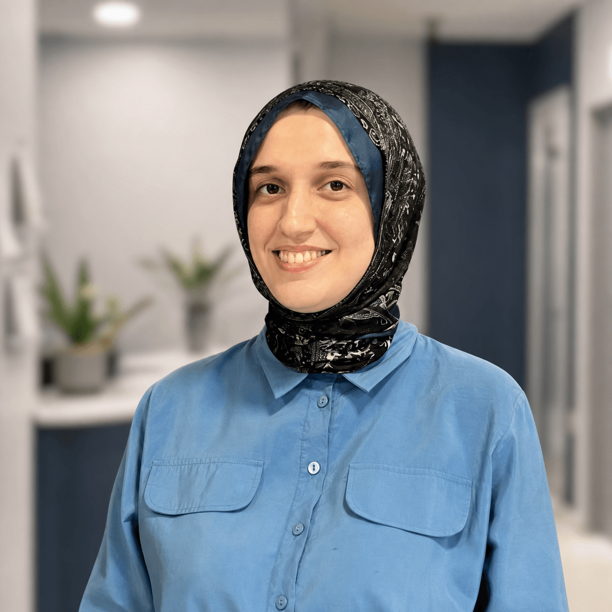 Dt. Arzu ELİBOL - Genel Diş Hekimi, Özel Nil Ağız ve Diş Sağlığı Polikliniği